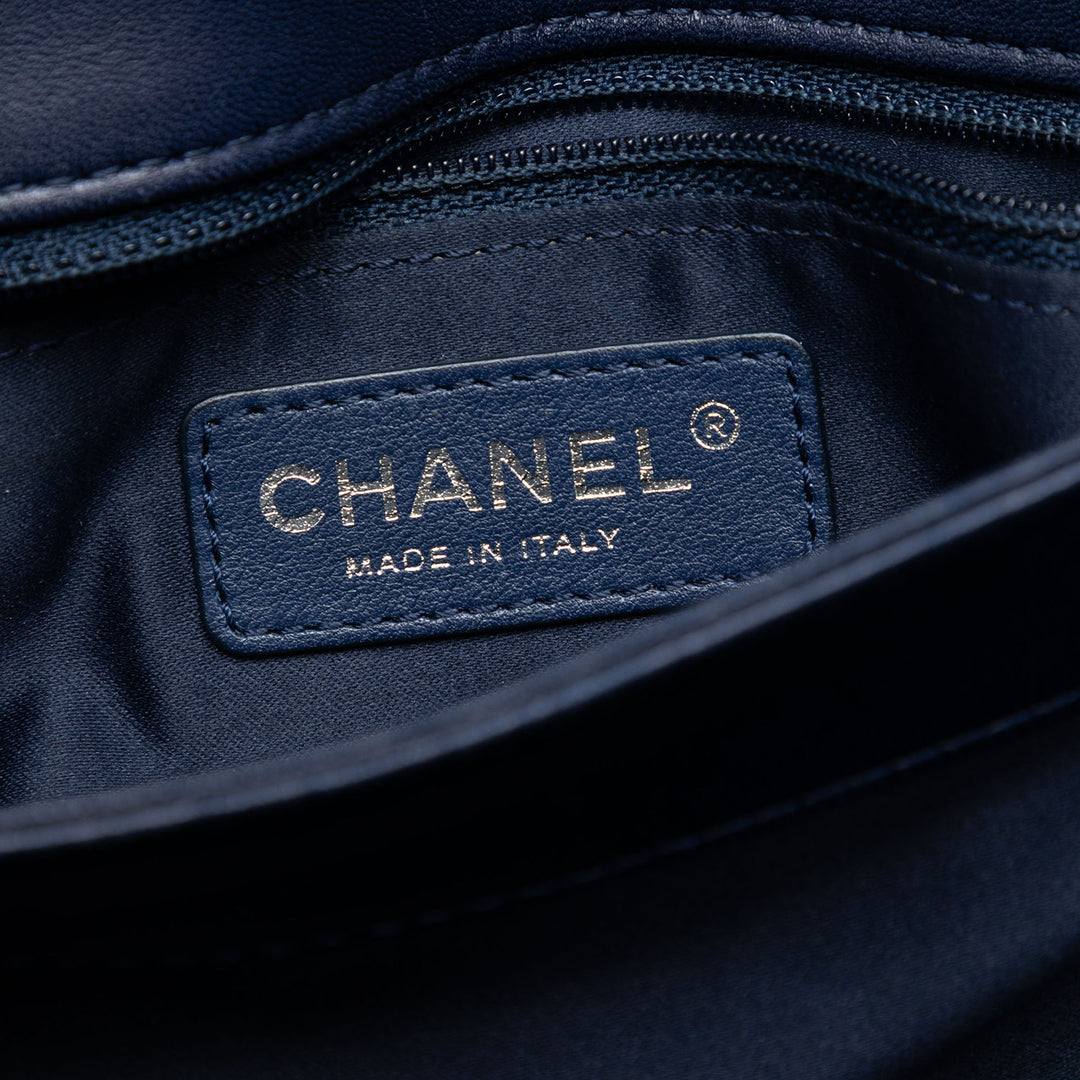 Chanel Jumbo Matelassé Cuir verni 3 Compartment à rabat