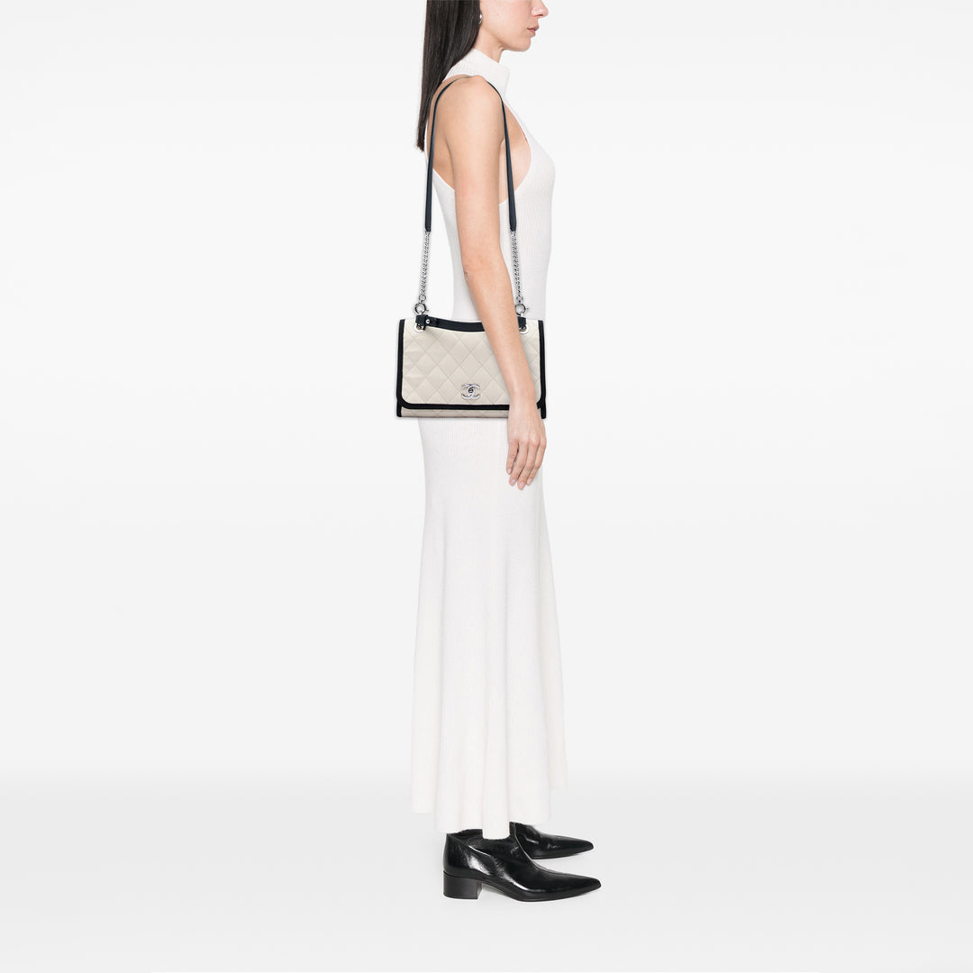 Chanel CC Bicolore Matelassé et Grosgrain à rabat Cuir caviar