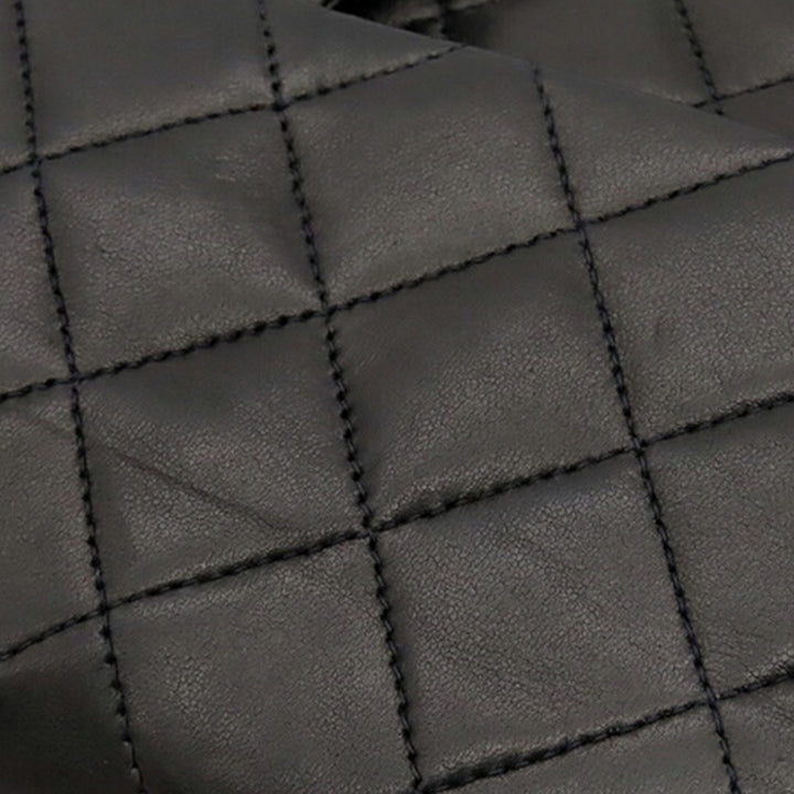 Classic Double rabat Petit Cuir d'agneau Noir