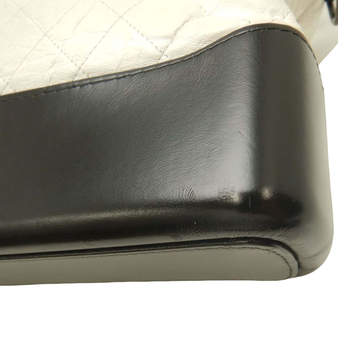 Chanel Medium Bicolor Matelassé vieilli Cuir de veau Gabrielle Hobo