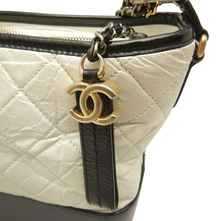 Chanel Medium Bicolor Matelassé vieilli Cuir de veau Gabrielle Hobo