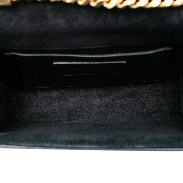 Saint Laurent Small Cuir verni Monogram Kate Pompon Sac porté croisé