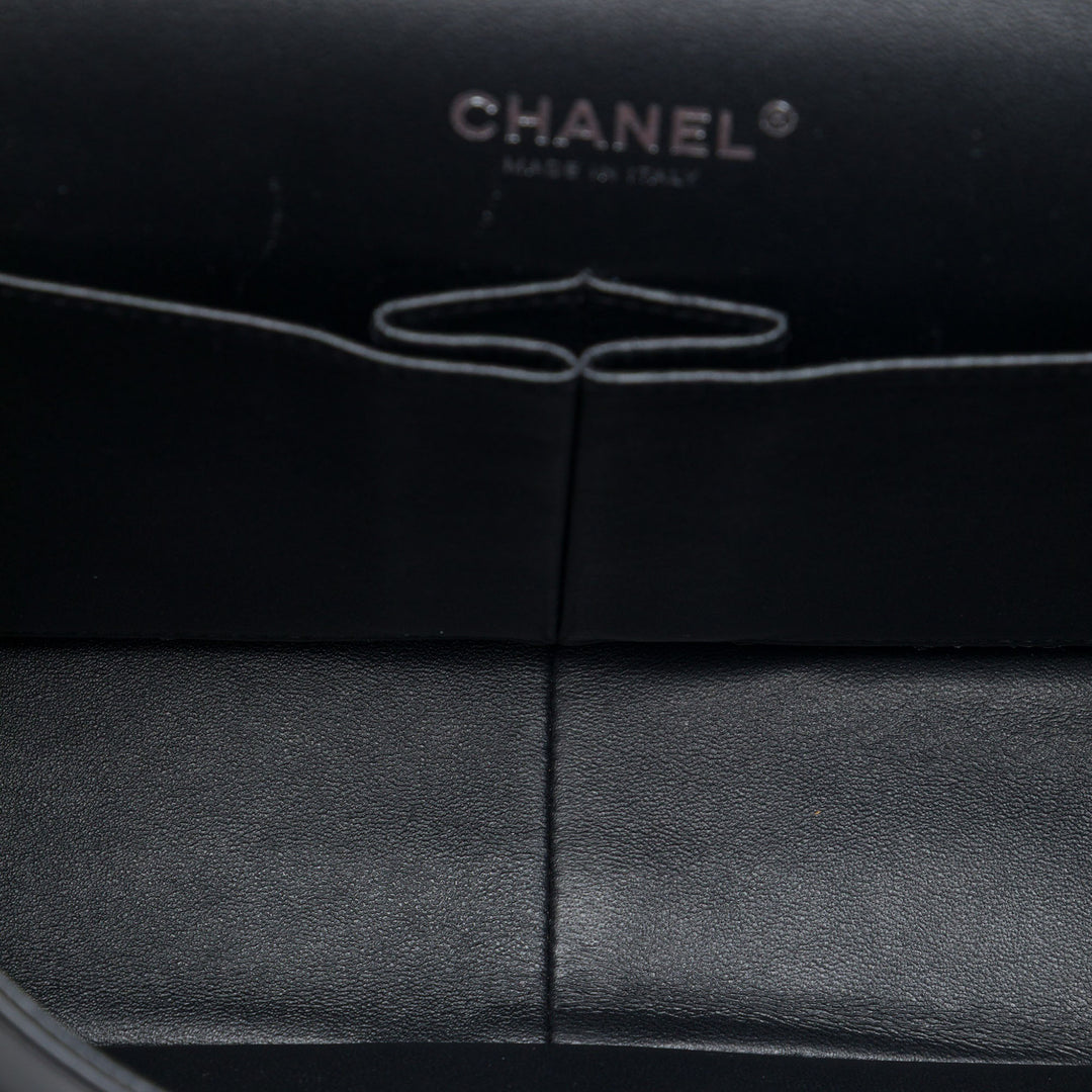 Chanel Jumbo Classic Cuir verni Double rabat