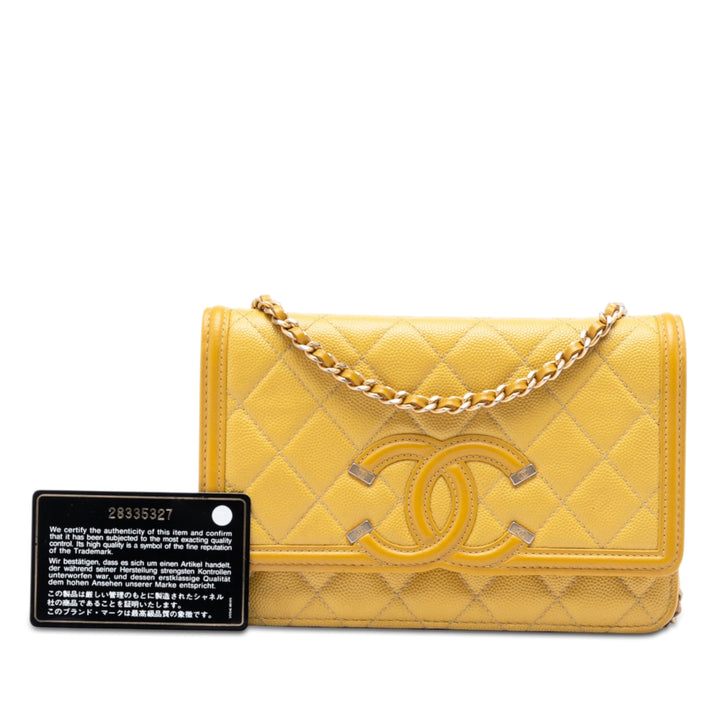 Chanel CC Filigree Wallet on Chain Cuir caviar Jaune – vue 8 – GABY PARIS