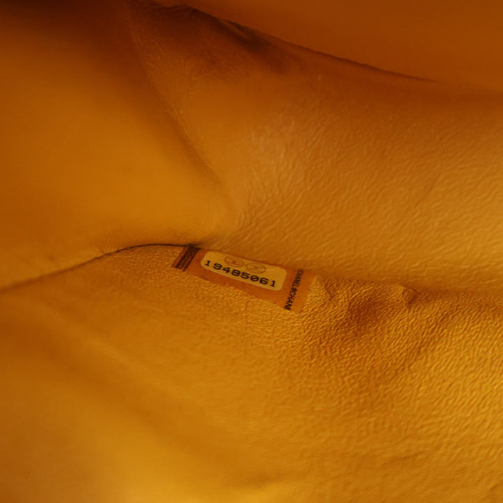 Chanel Classic Double rabat Moyen Cuir d'agneau Jaune – vue 5 – GABY PARIS