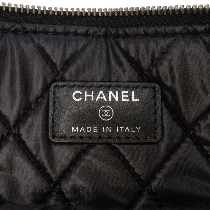 Chanel Large Quilted Cuir d’agneau Double Stitch O Étui Pochette Noir