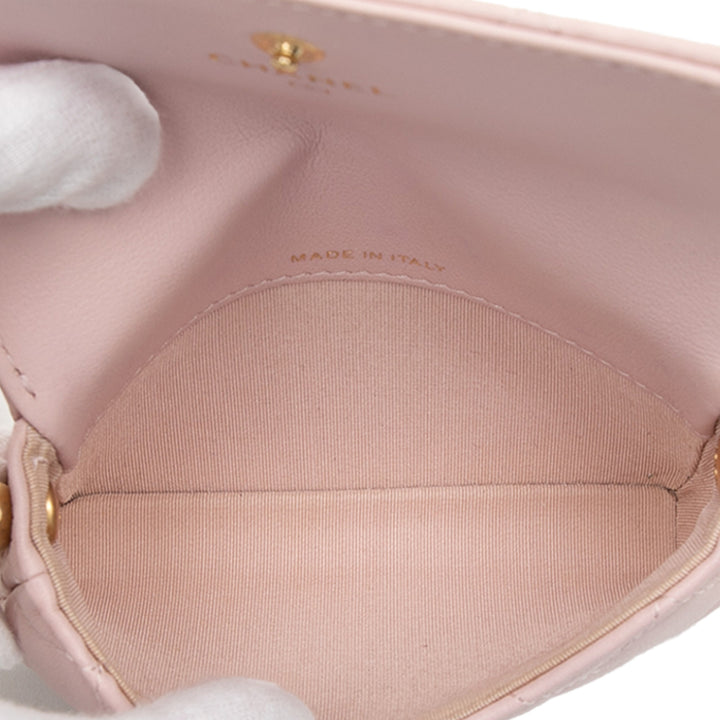 Chanel Matelassé Cuir d’agneau About Perles Card Holder On Chain