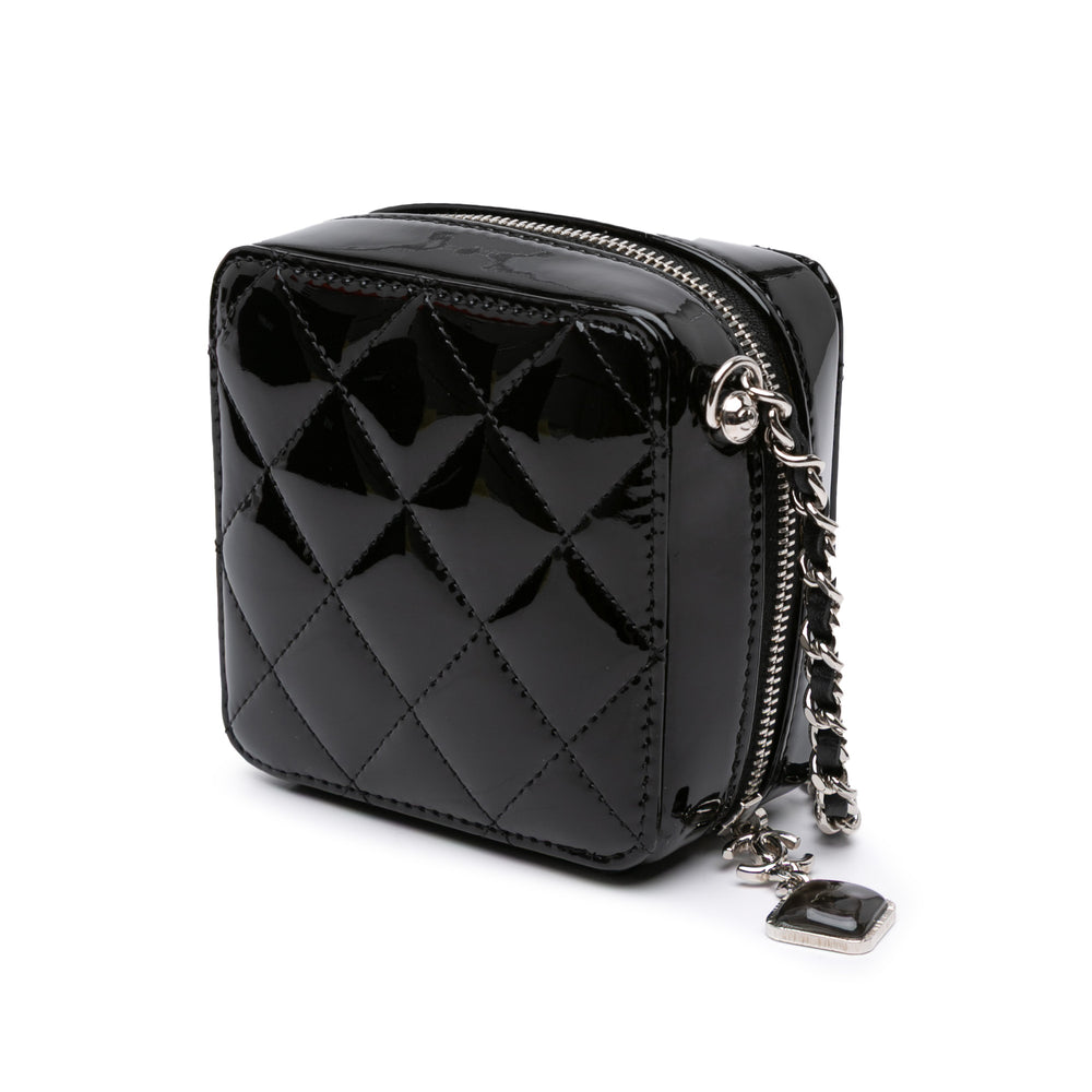CC Quilted Patent Diamond Resin Clutch With Chain Black - Gaby Paris