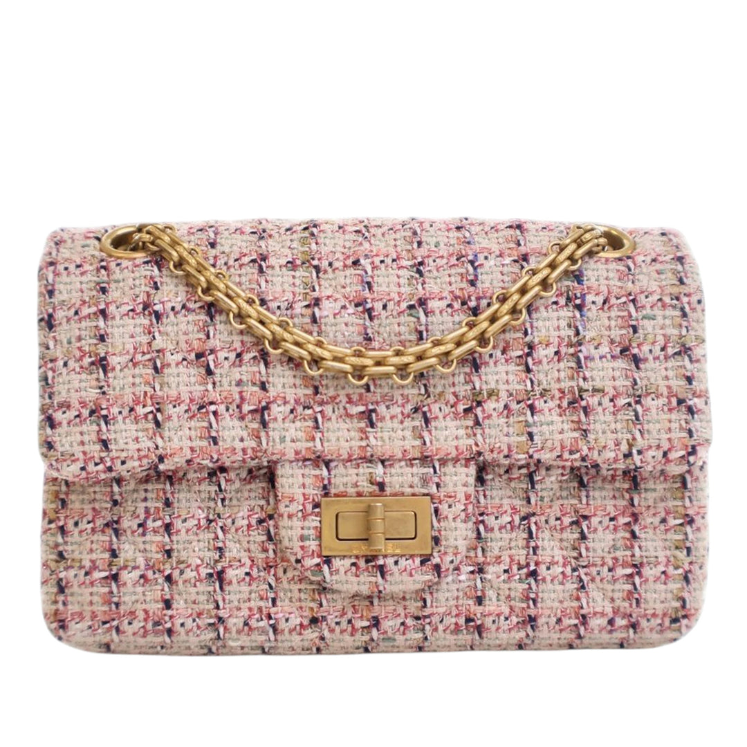 Chanel Mini Reissue 2.55 Tweed Simple rabat 224 Rose – GABY PARIS Authentique