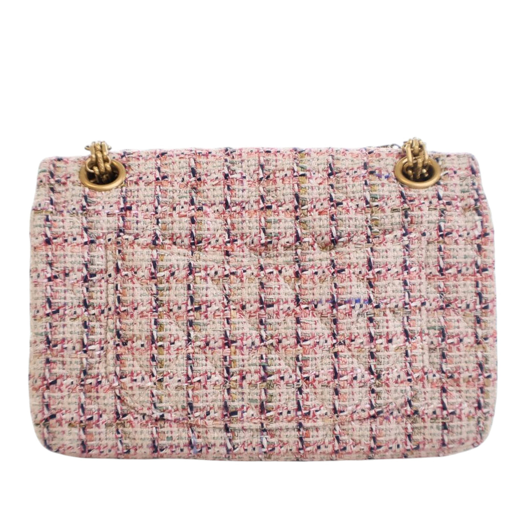 Chanel Mini Reissue 2.55 Tweed Simple rabat 224 Rose – GABY PARIS Authentique