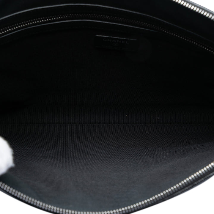 Chanel Medium Croc embossé Cuir de veau Gabrielle Cosmetic Étui