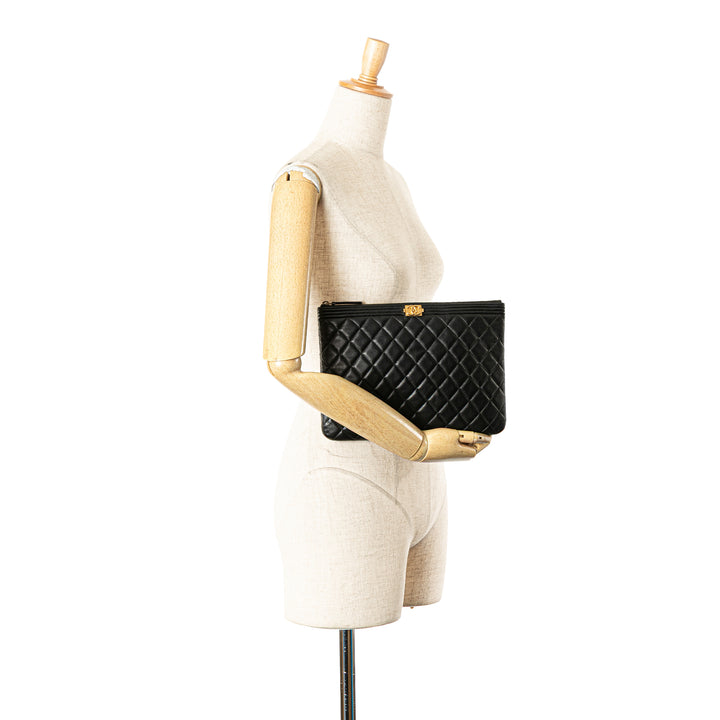 Medium Quilted Caviar Boy O Case Clutch Black - Gaby Paris