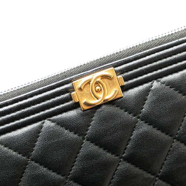 Medium Quilted Caviar Boy O Case Clutch Black - Gaby Paris