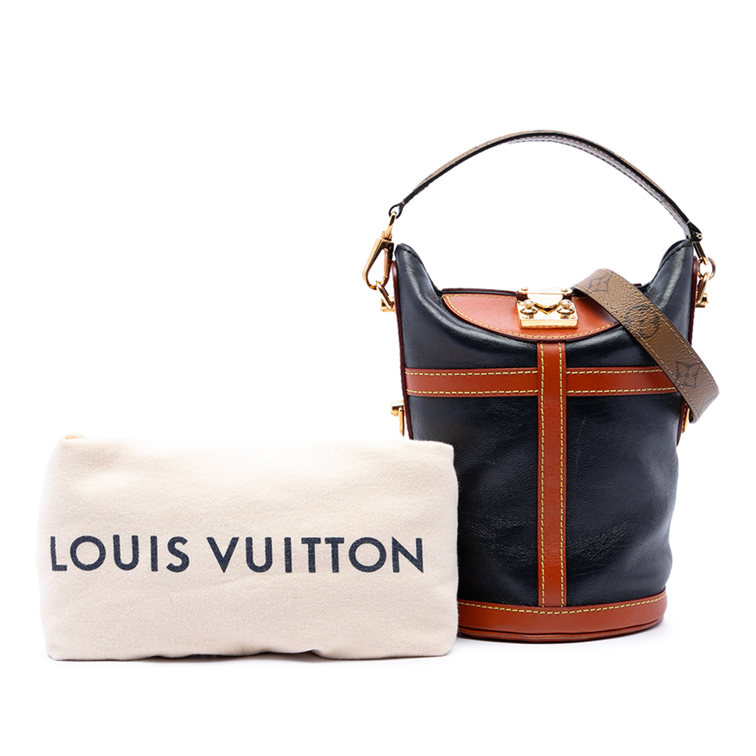 Louis Vuitton Duffle Sac Cuir de veau Bleu – vue 7 – GABY PARIS