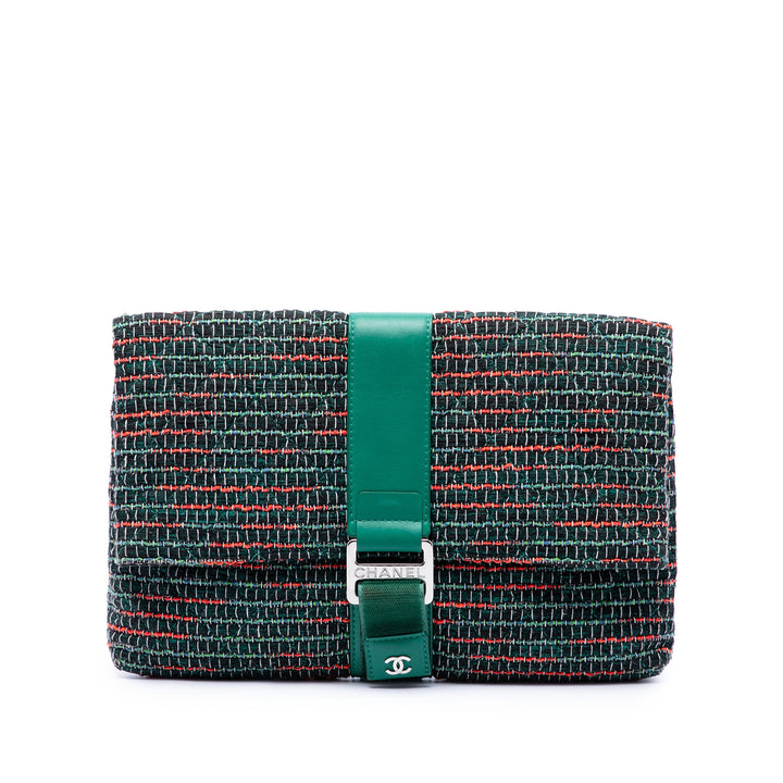 Chanel Matelassé Grip Pochette Tweed Vert – vue principale – GABY PARIS