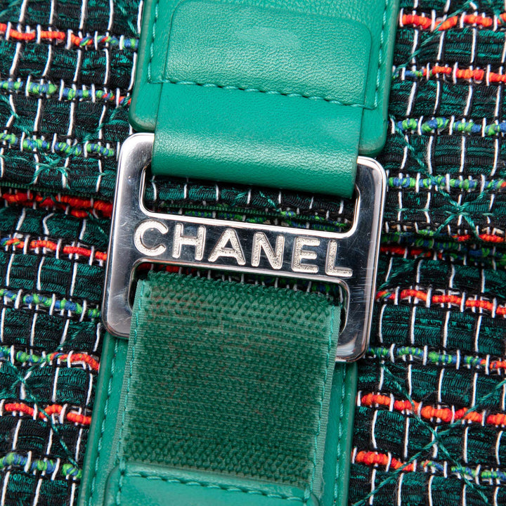 Chanel Matelassé Grip Pochette Tweed Vert – vue 5 – GABY PARIS
