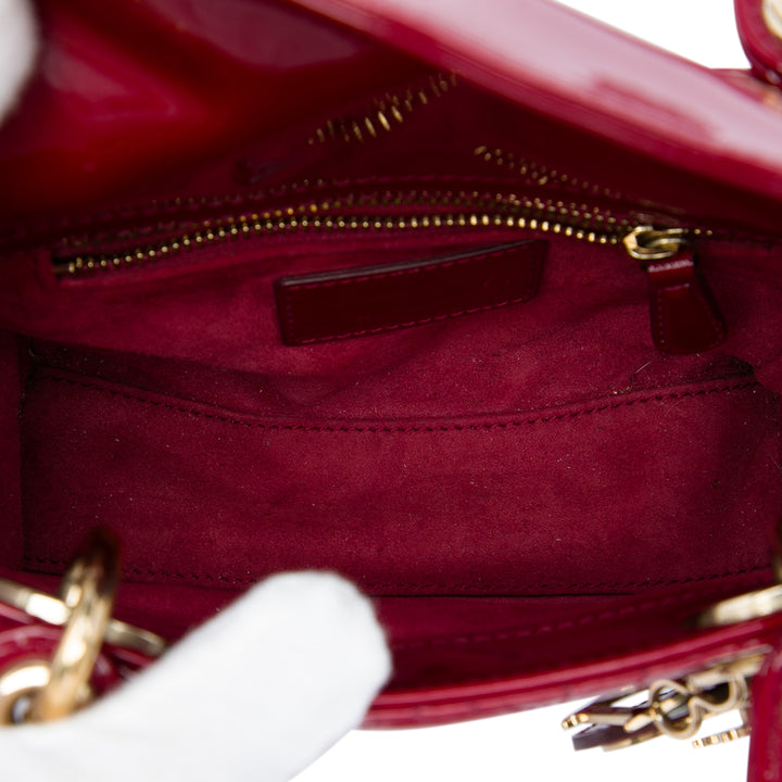 Dior Lady Dior Cannage Mini Rouge – vue 4 – GABY PARIS