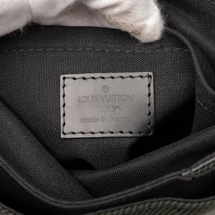 Louis Vuitton Taiga Saratov PM Noir – GABY PARIS Authentique