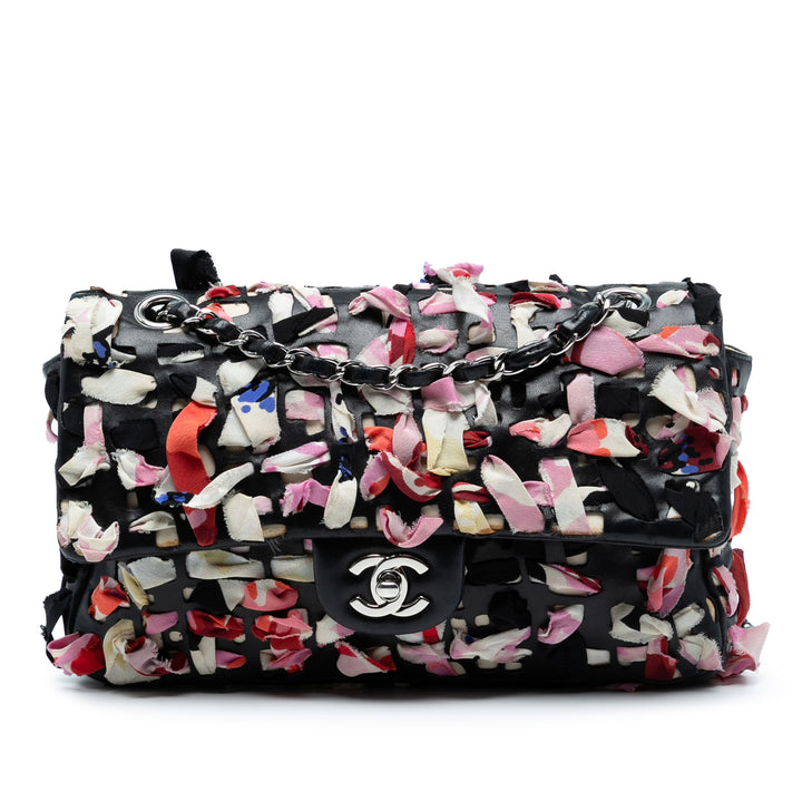 Chanel Medium Classic Cuir d’agneau and Soie Ribbon Simple rabat Noir