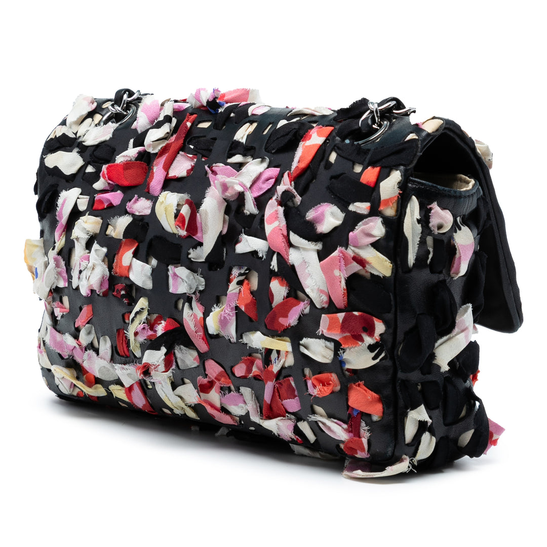 Chanel Medium Classic Cuir d’agneau and Soie Ribbon Simple rabat Noir