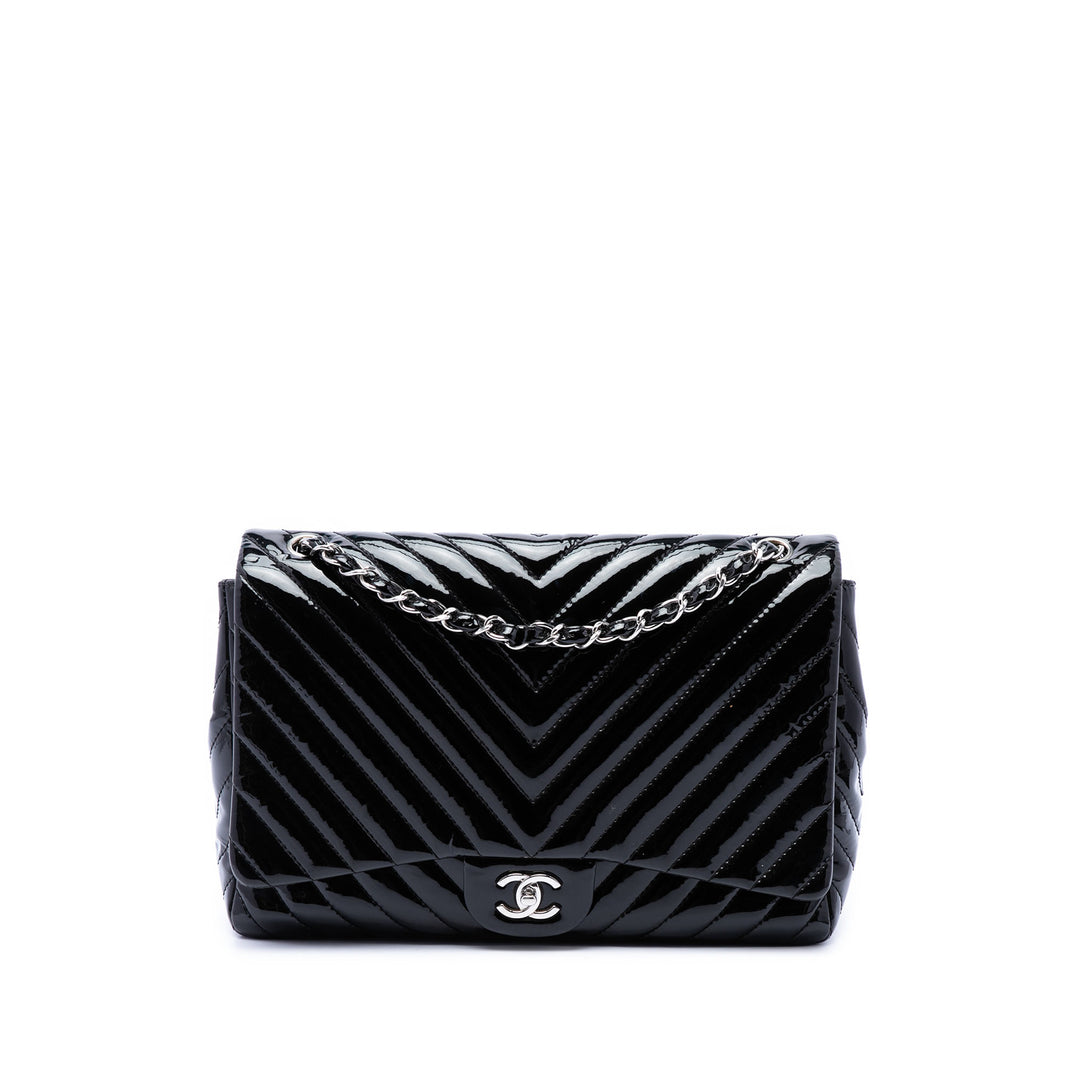 Chanel Sac porté épaule Classic Chevron Double rabat Jumbo Noir – vue principale – GABY PARIS
