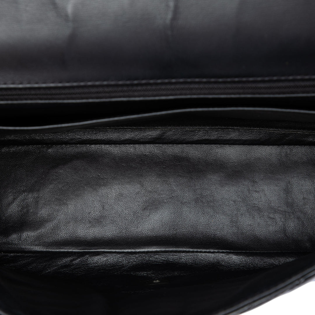 Chanel Sac porté épaule Classic Chevron Double rabat Jumbo Noir – vue 4 – GABY PARIS