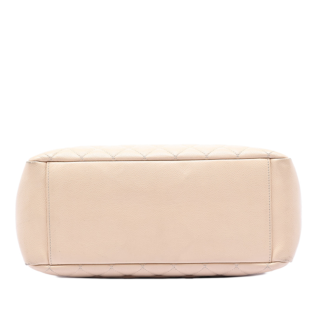 Chanel Caviar Grand Shopping Cabas