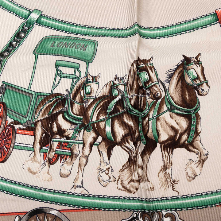 Hermès Carré Chevaux de Trait 90 Orange – vue 5 – GABY PARIS