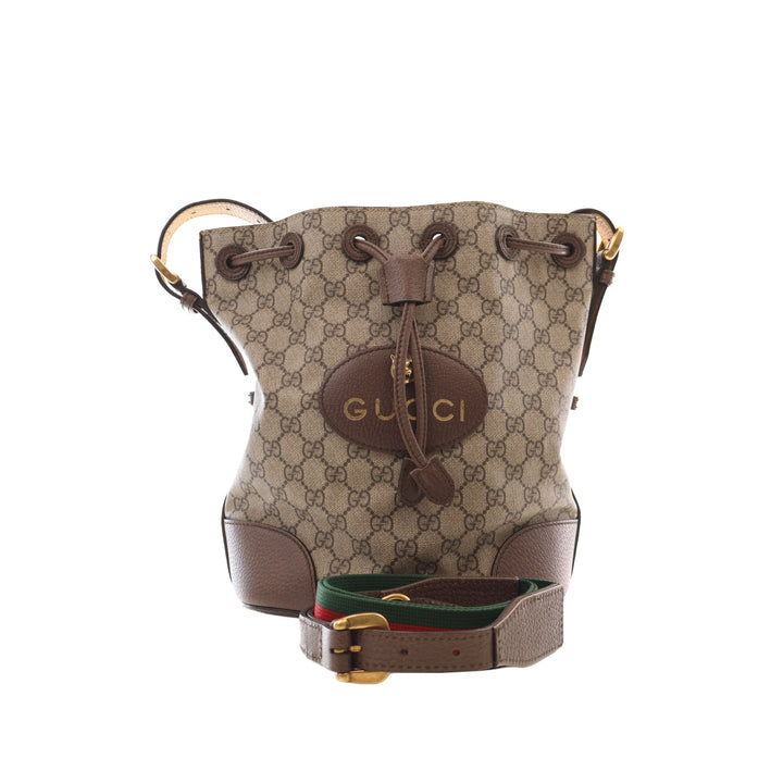 Gucci Sac à main Neo Vintage à cordon seau GG Supreme Beige – vue principale – GABY PARIS