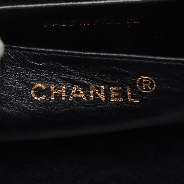 Chanel Quilted Cuir verni Vanity Boîte Vert – GABY PARIS Authentique