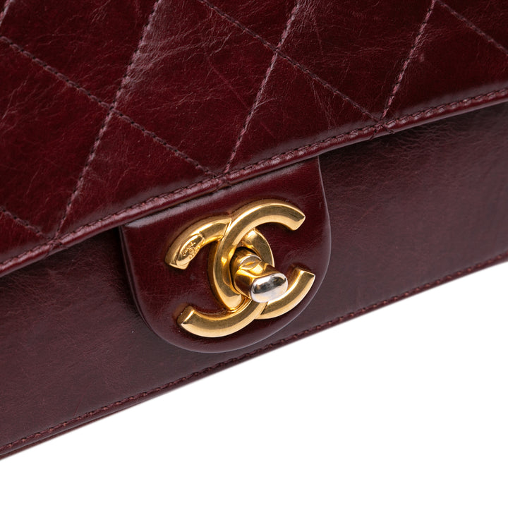 Small Aged Calfskin Straight Lined Flap Red - Gaby Paris