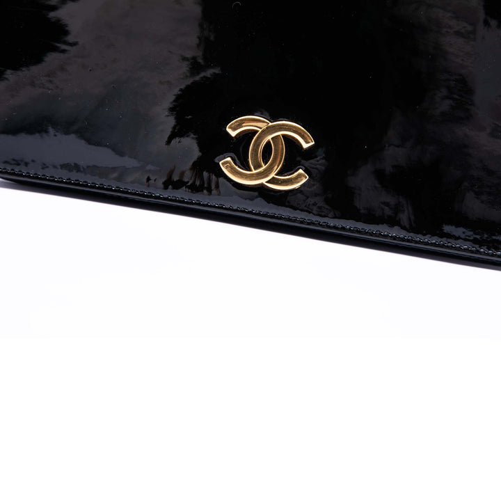 Chanel CC Cuir verni Wallet on Chain