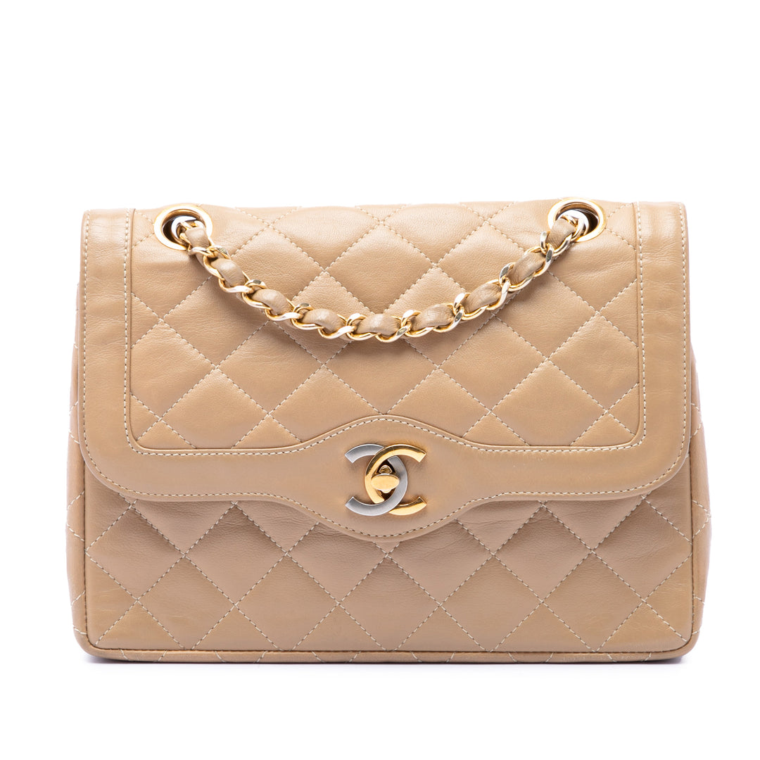 Paris Édition limitée CC Matelassé Double rabat Petit Cuir d'agneau Beige