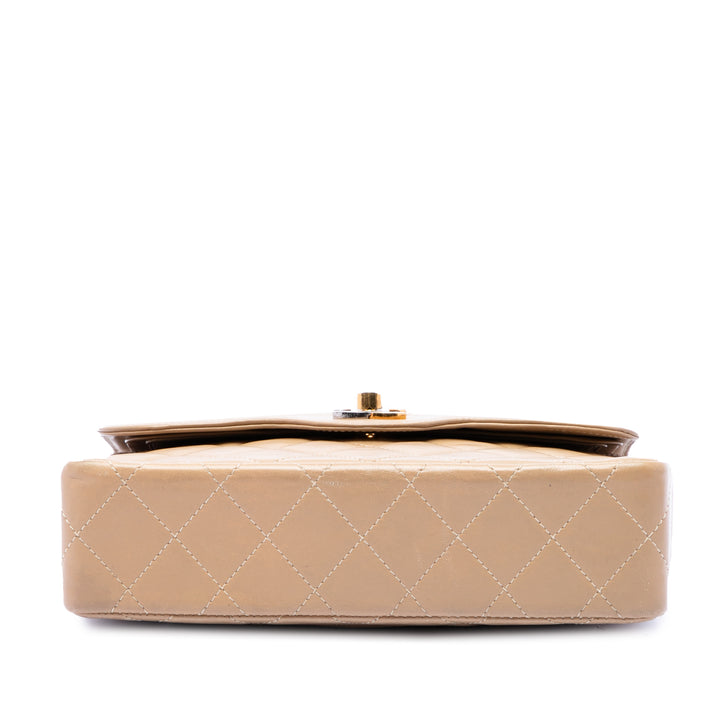 Paris Édition limitée CC Matelassé Double rabat Petit Cuir d'agneau Beige