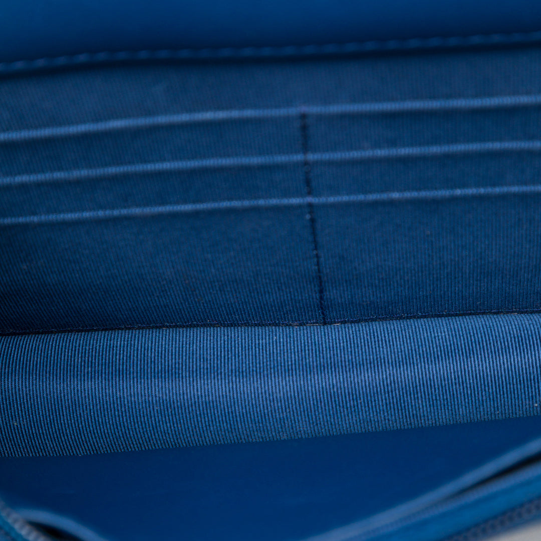 CC Matelassé Wallet on Chain Cuir d'agneau Bleu