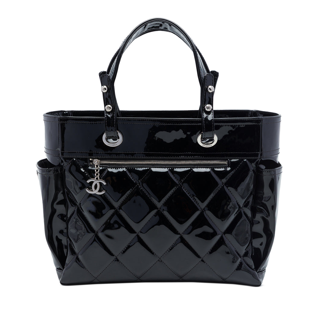 Chanel Large Matelassé Cuir verni Paris Biarritz Cabas