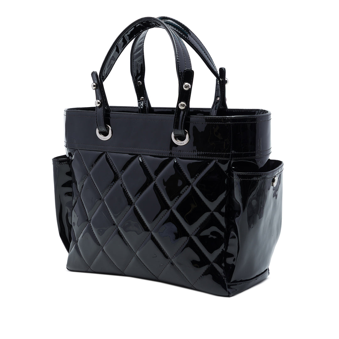 Chanel Large Matelassé Cuir verni Paris Biarritz Cabas