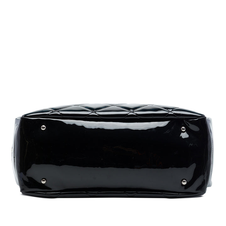 Chanel Large Matelassé Cuir verni Paris Biarritz Cabas