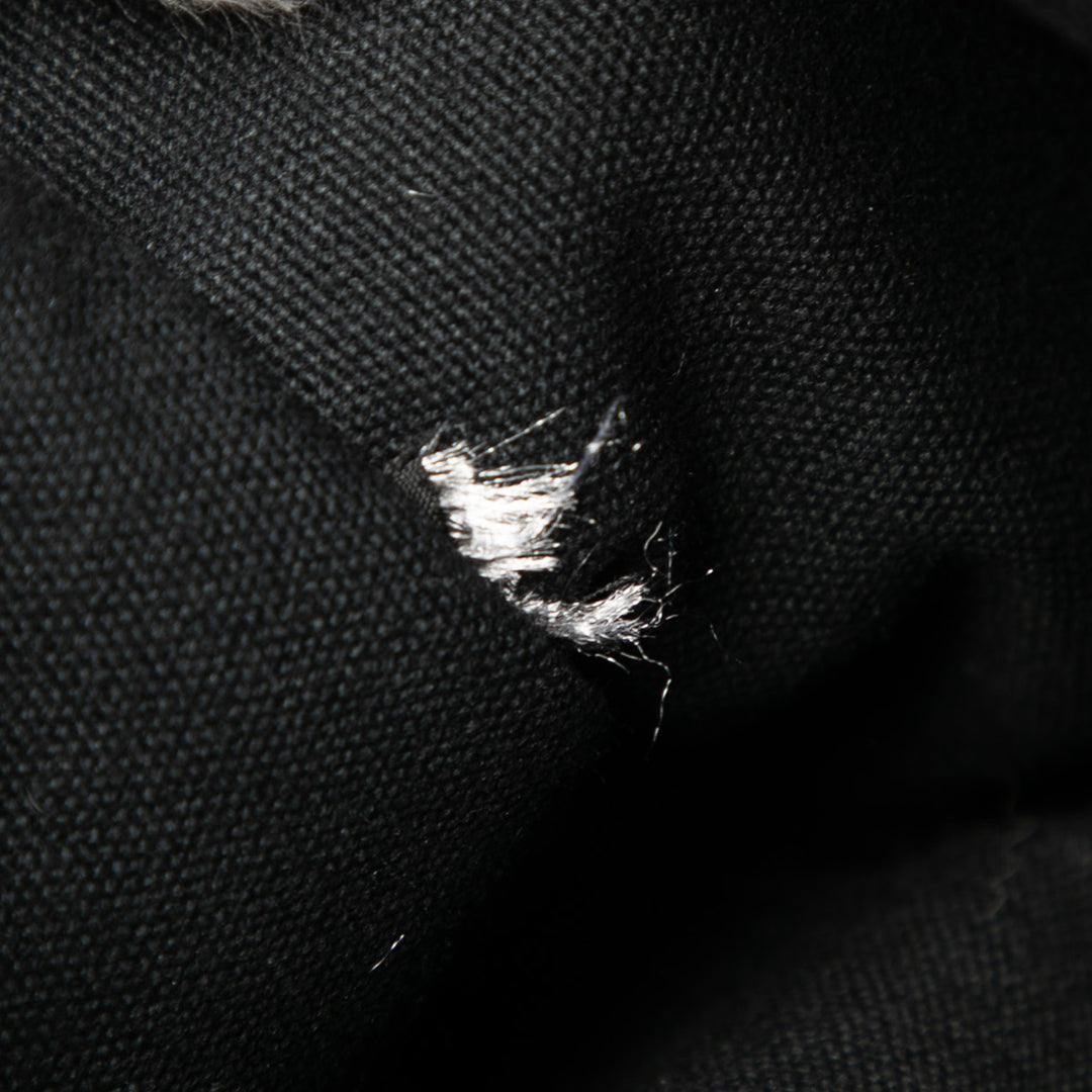 Hermès Toile Sac Troca Horizontal PM Noir – GABY PARIS Authentique