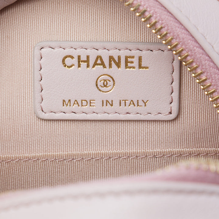 Chanel Pochette Shearling 19 Rond avec chaîne Matière naturelle Rose – vue 5 – GABY PARIS