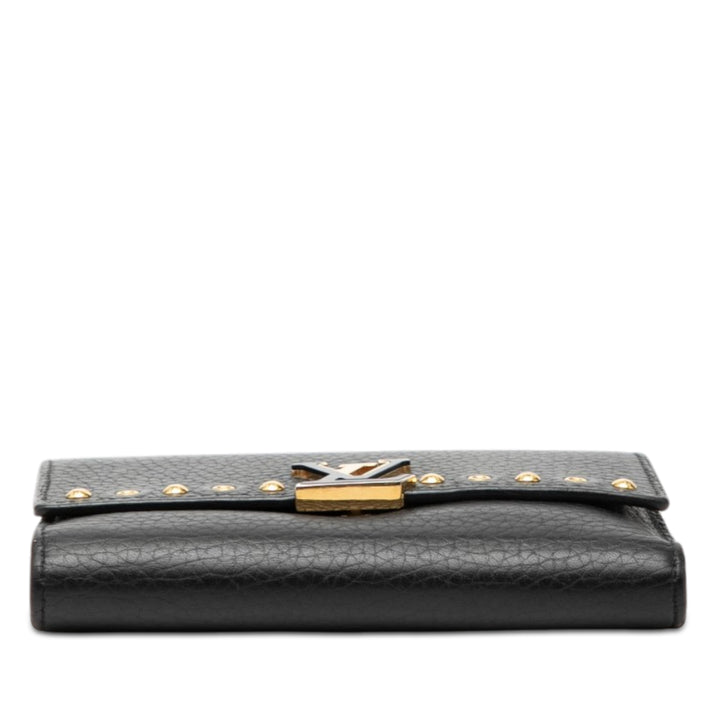 Louis Vuitton clouté Taurillon Capucines Compact Portefeuille