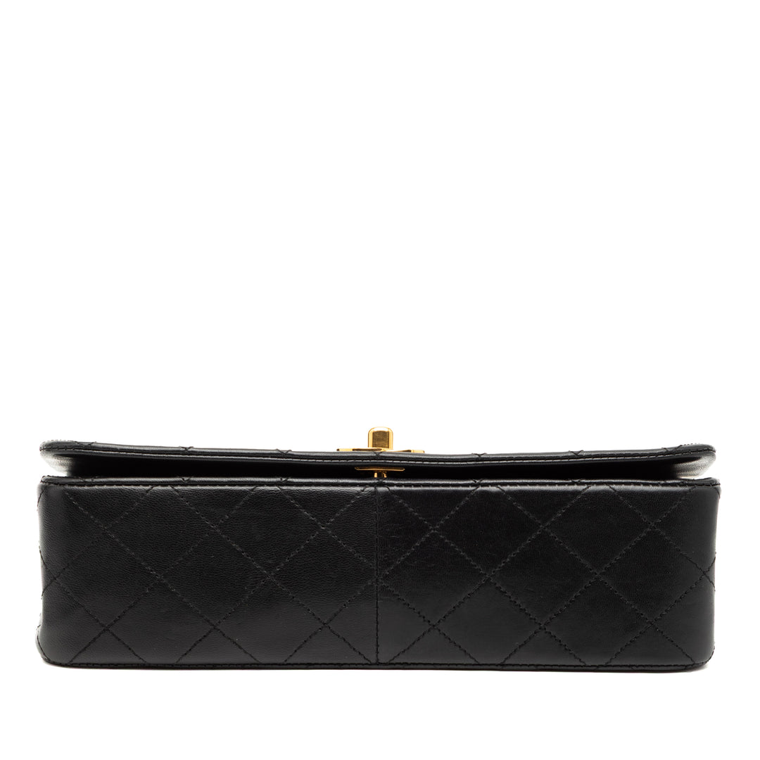 Chanel Medium Matelassé Cuir d’agneau Rabat intégral