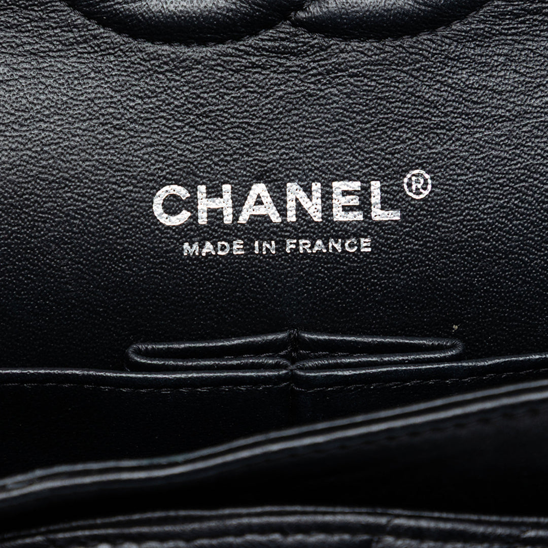 Chanel Medium Classic Chevron Cuir d’agneau So Double rabat