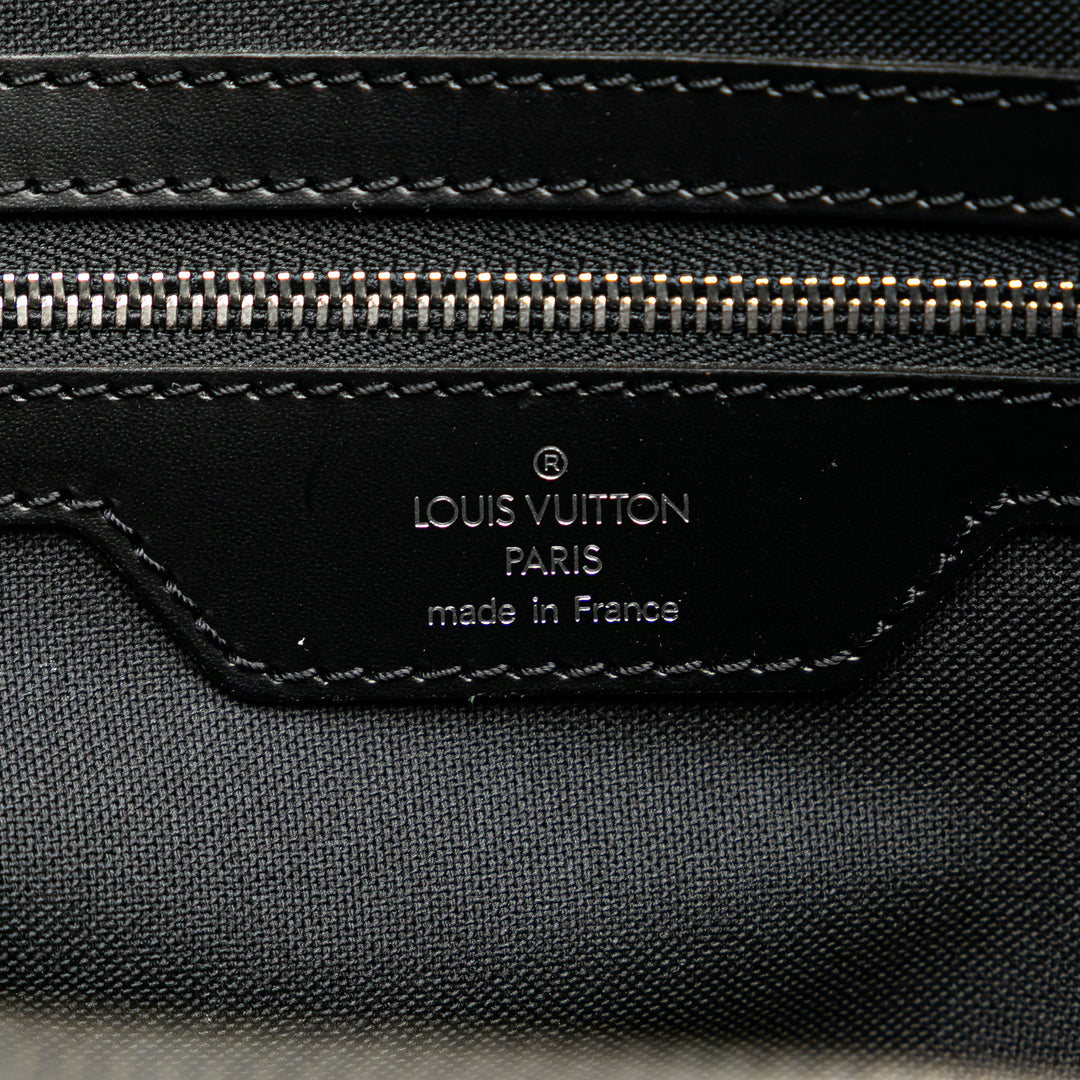 Louis Vuitton Taiga Nevski Noir