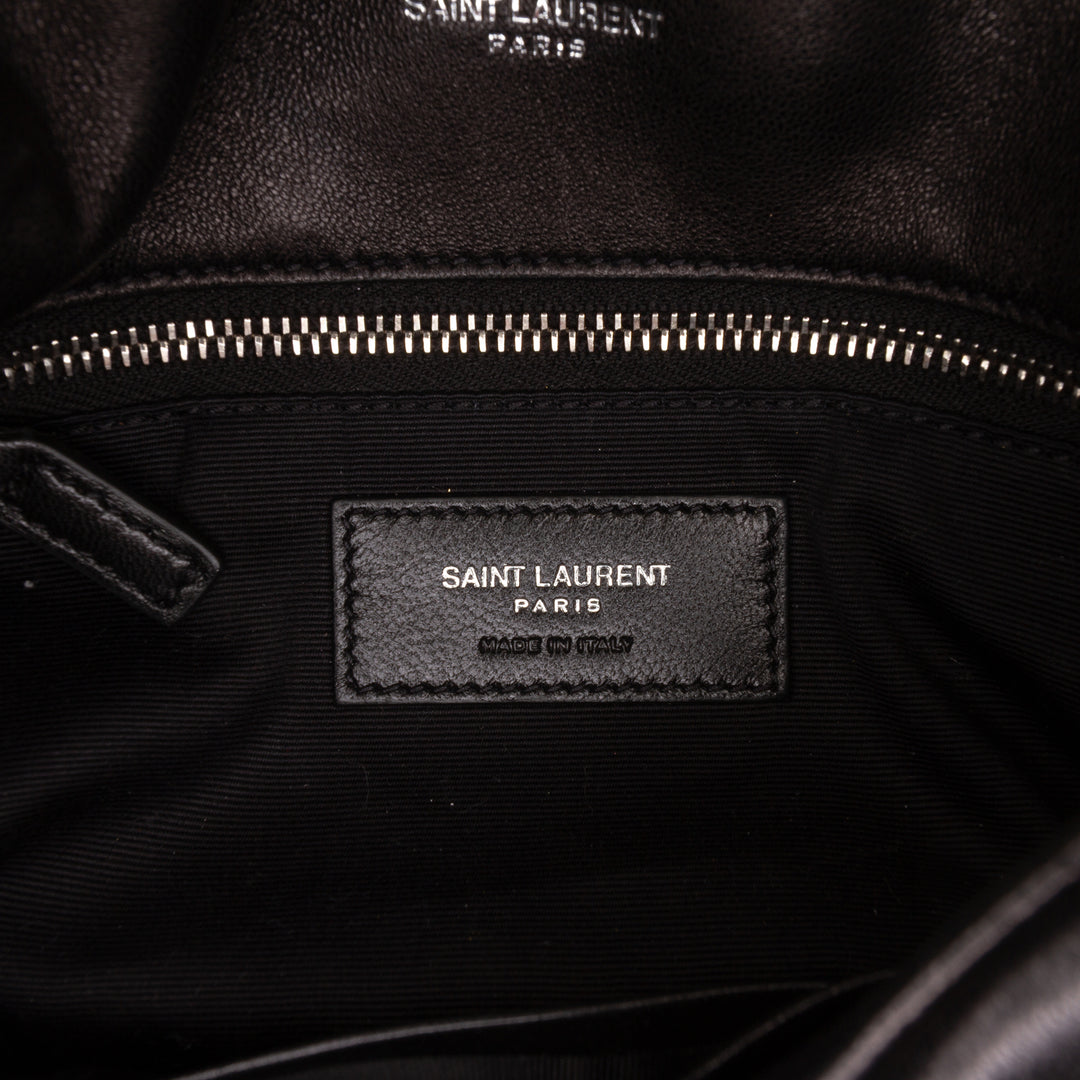 Saint Laurent Toy Matelasse Cuir d'agneau Monogram LouLou Puffer Sac porté croisé