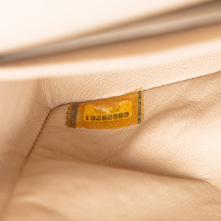 Chanel Medium Classic Cuir d’agneau Double rabat