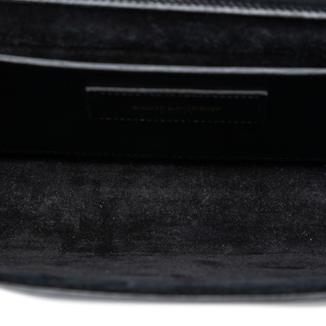 Saint Laurent Smooth Cuir de veau Cassandre Pompon Pochette