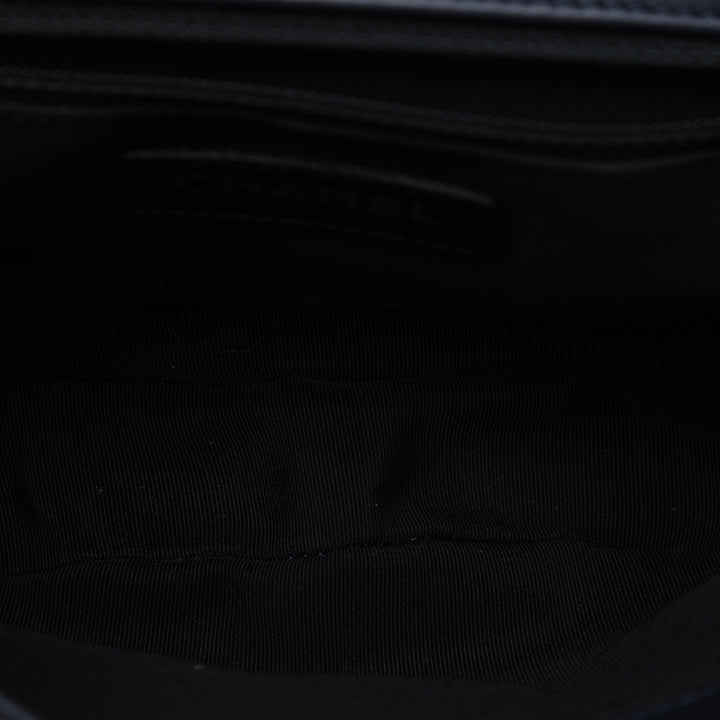 Matelassé Chaîne Detail Saddle Sac Petit Cuir d'agneau Bleu