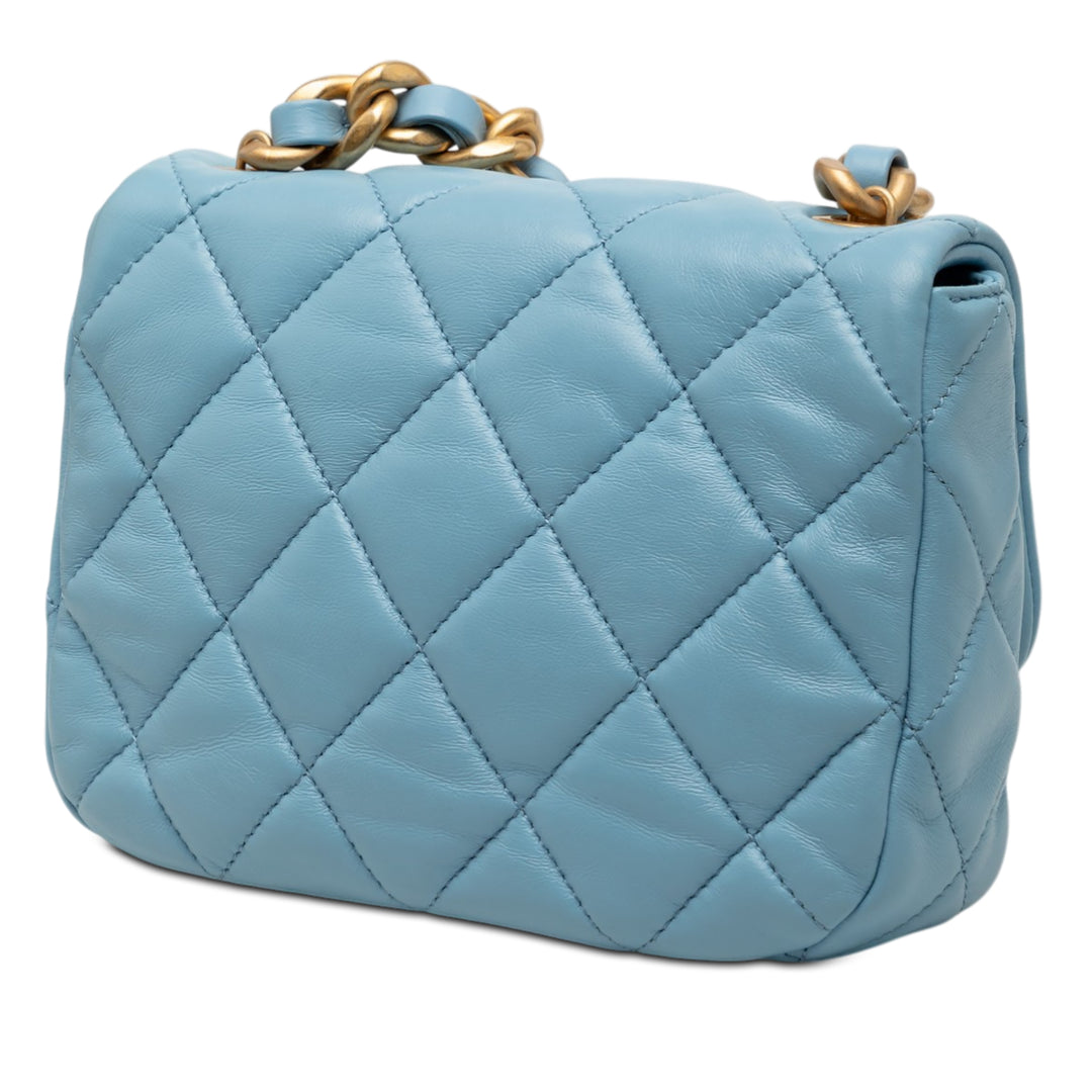 Chanel Mini Matelassé Cuir d’agneau Lacquered Chain à rabat