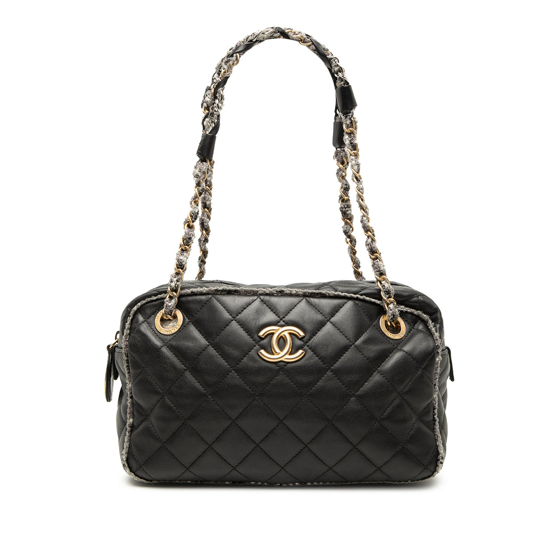 Chanel CC Matelassé Cuir d’agneau Tweedy Bowler Sac